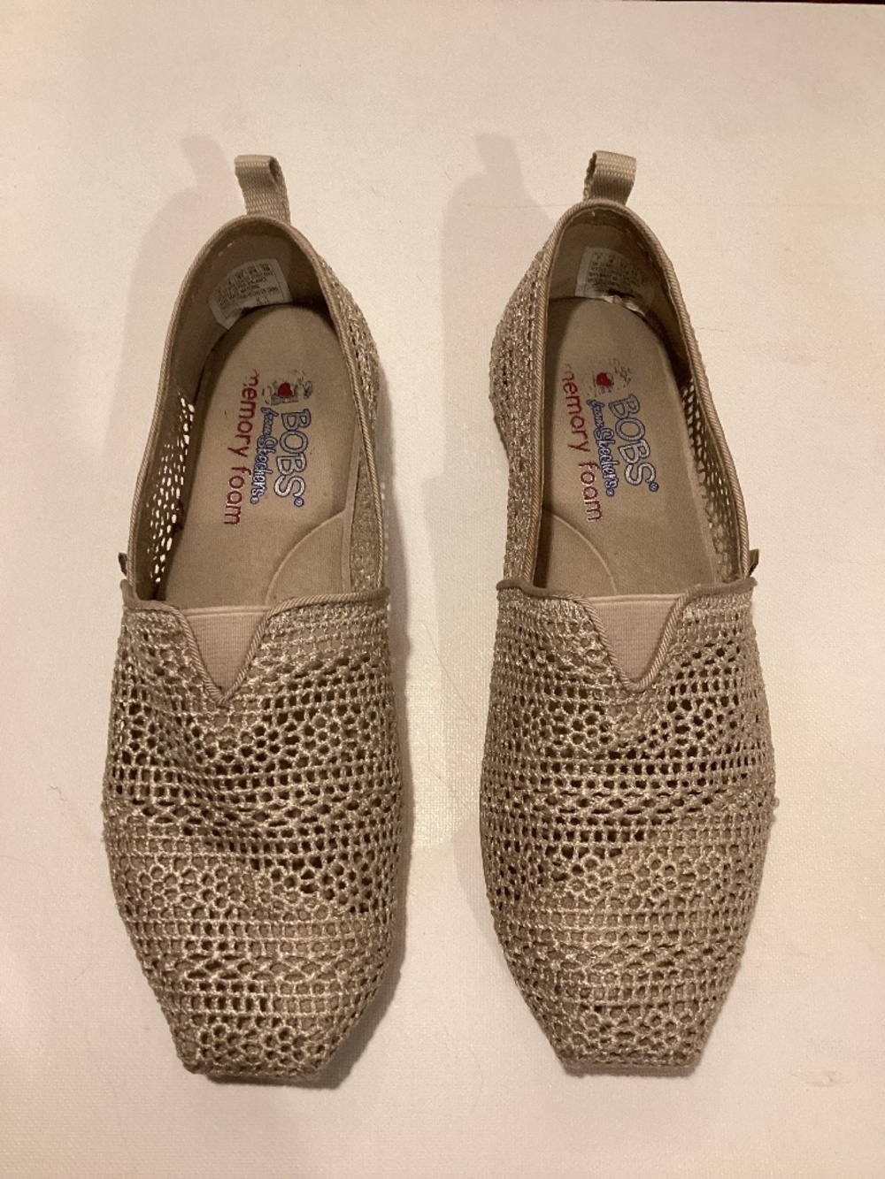 Floral mesh fabric slip-on memory foam shoes, Bobs by Sketchers, size 7